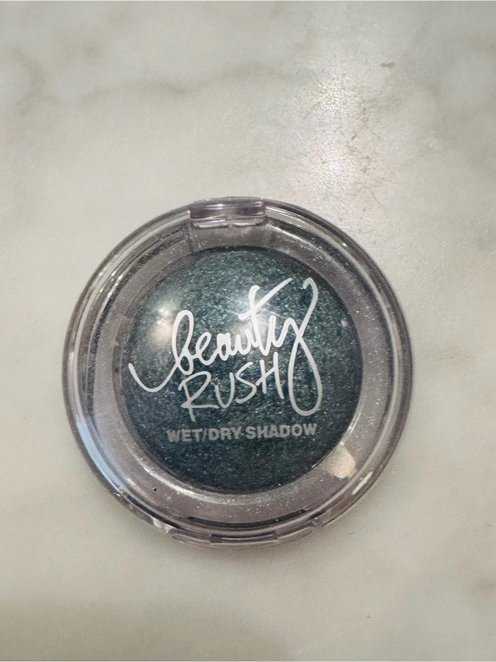 Teal Shimmer Wet/Dry Eyeshadow by Beauty Rush in shade “Jade a kiss”